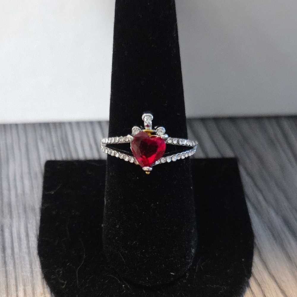 Red Heart-Shaped Ring w/Dager